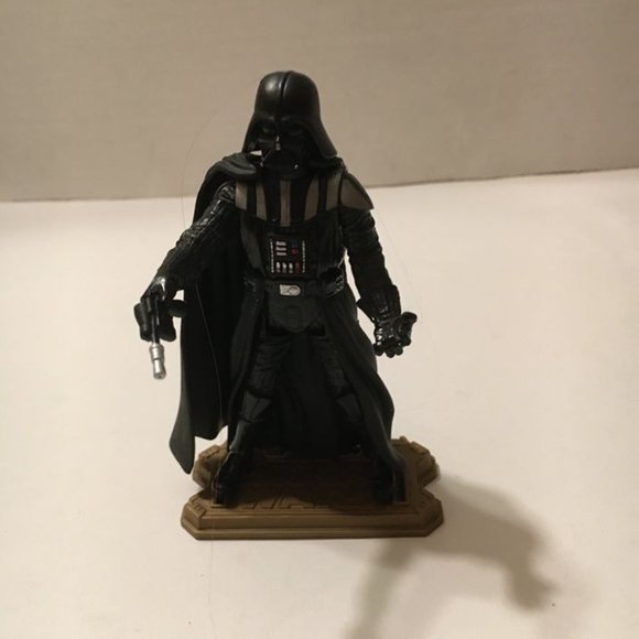 Star Wars Action Figures (6) 2011 - Picture 5 of 8